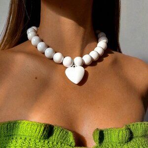 White Heart Big Beaded Pendant Necklace NEW Winter Fashion Valentine's Day Gift